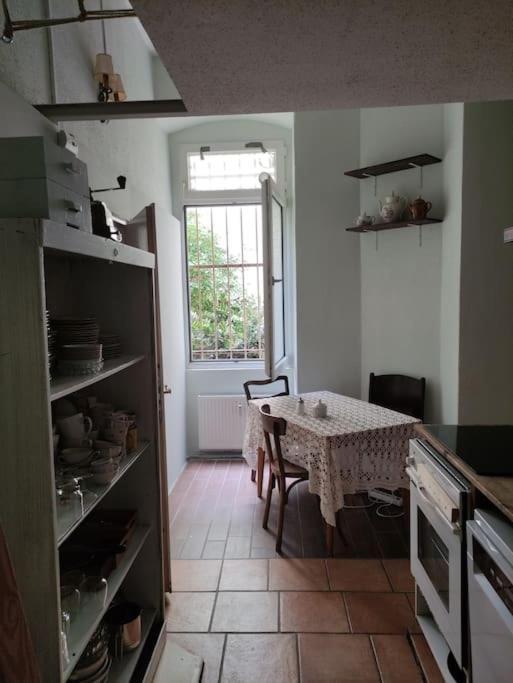Schoeneberg Holiday Flat & Art Gallery Berlin Ngoại thất bức ảnh
