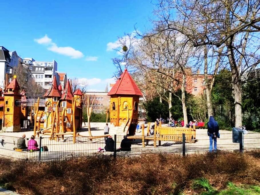 Schoeneberg Holiday Flat & Art Gallery Berlin Ngoại thất bức ảnh
