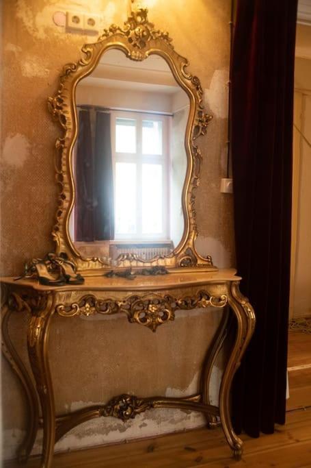 Schoeneberg Holiday Flat & Art Gallery Berlin Ngoại thất bức ảnh